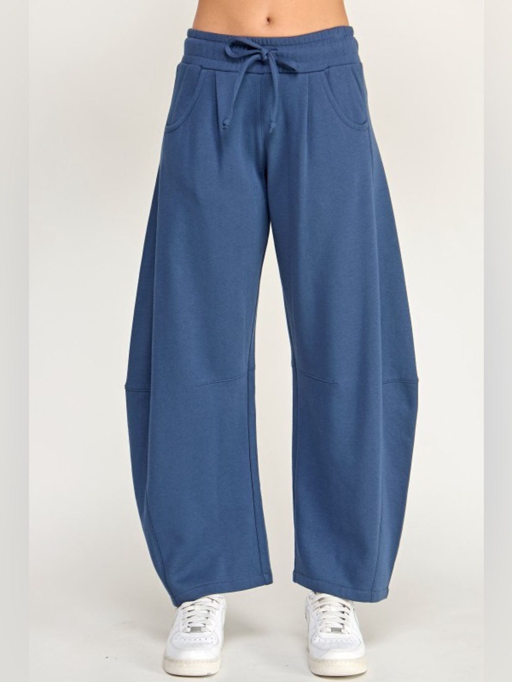 FLEECE BAGGY BARREL LEG FIT MID-RISE SWEATPANTS, INDIGO BLUE